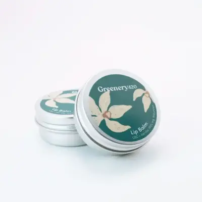 Baume à lèvres enrichi en CBD ou Baume à lèvres. Le meilleur produit pour vos lèvres. 