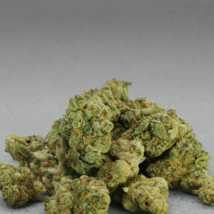 Cogollos pequeños de Amnesia Hidro CBD premium. Cogollos Popcorn de flores de CBD